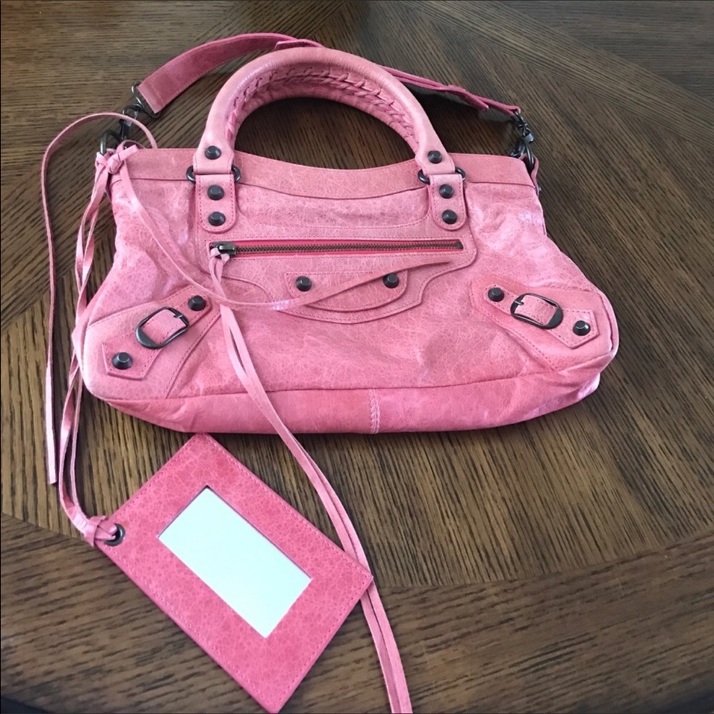 Trading 💓💓100 percent AUTHENTIC BALENCIAGA!